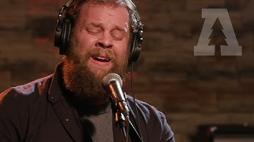 Jeffrey Martin - Poor Man | Audiotree Live