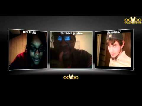 ooVoo Video Prank... Scared my baby w/ the Scary M...