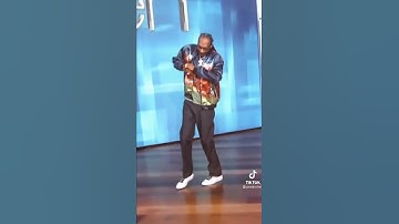 Thumbnail of Snoop Dogg dancing on Still Dre