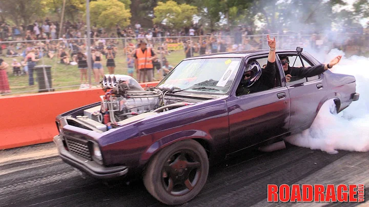 Burnouts in Australia. Torana burnout at Motorfest - AGROGM