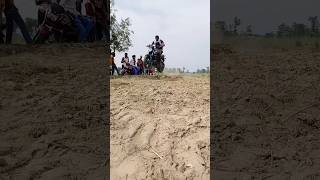 Bike उड़ाने का चैलेंज #challenge #ekmotahathighumechala #smartphone #sarbebhabantusukhinah #love