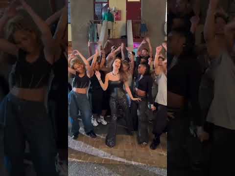 نانسي عجرم ت طلق كليب أغنيتها الجديدة ورانا ايه من جنوب أفريقيا