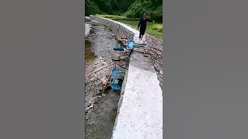 Share the process of watering rice fields with clever methods