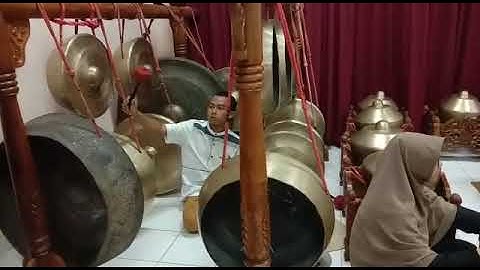 Lagu Numpak Sepur laras slendro, Purwadi