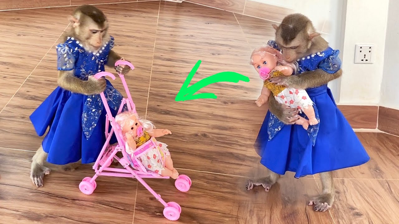 Admirinq Judee For Taking Very Good Care Of Her Lil BB DoII