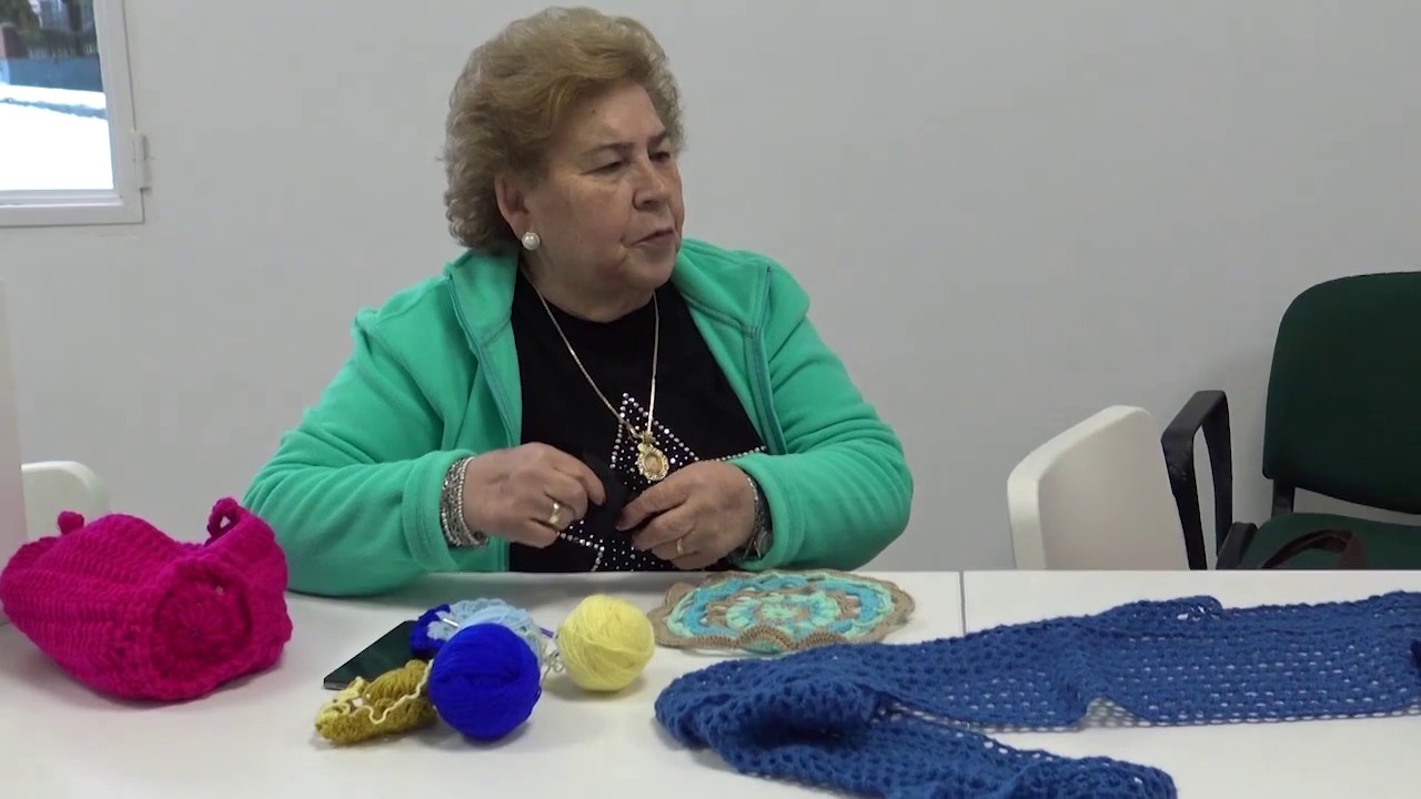 Cazorla - Tejiendo Toldos de Lana