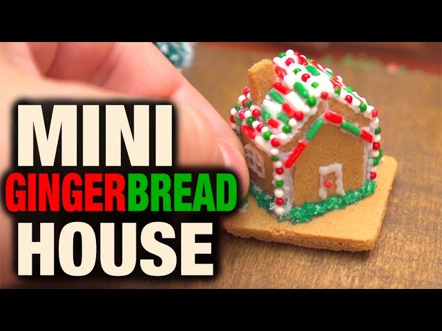 Making a gingerbread house!!🎄💖😃@Miniverse #miniverse #miniversemake, Mini  Verse