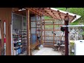 外で屋根がある場所が好きです