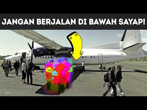 Video: Di Bawah Sayap Pesawat Terbang