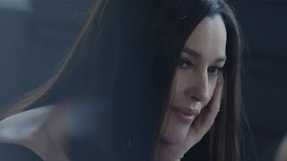 видео: Monica Bellucci | Моника Беллуччи - Su Di Noi картинка: Monica Bellucci | Моника Беллуччи - Su Di Noi