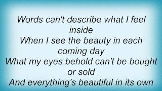 Kris Kristofferson - Everything&#39;s Beautiful (In Its Own Way) Lyrics