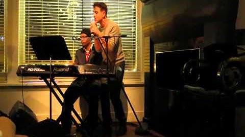 Joey McIntyre & Rob Lewis - Boston 12/1/11 Grateful