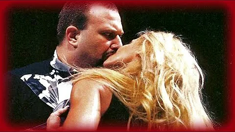 Trish Stratus kisses Buh Buh Ray Dudley: RAW IS WA...
