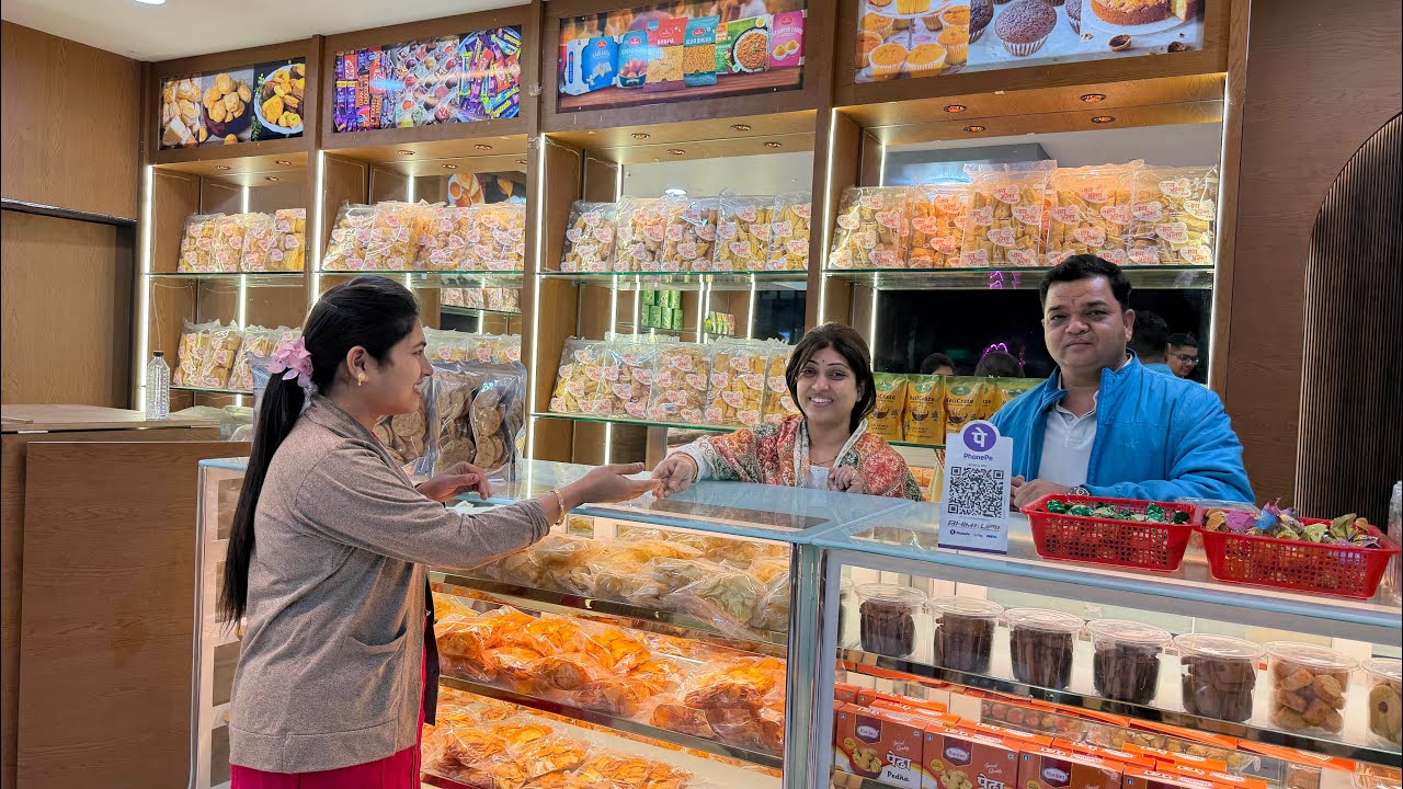 आज दाजीकडून केली खरेदी || संध्याकाळच्या थंडीची शॉपिंग || #sakkhhyabahinisakkhhyajava 