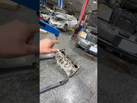GMC Envoy inline 6 cylinder 4.2L engine extremely overheated #automobile #shortvideo #short #shorts