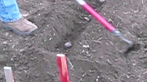 A Garden Minute - Planting Potatoes - Part 2