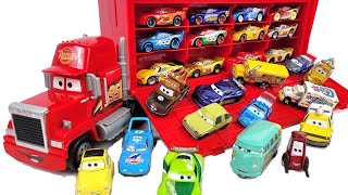 26 types of Tomica Cars ☆Choose only Lightning McQueen and put it on a big Mac trailer!