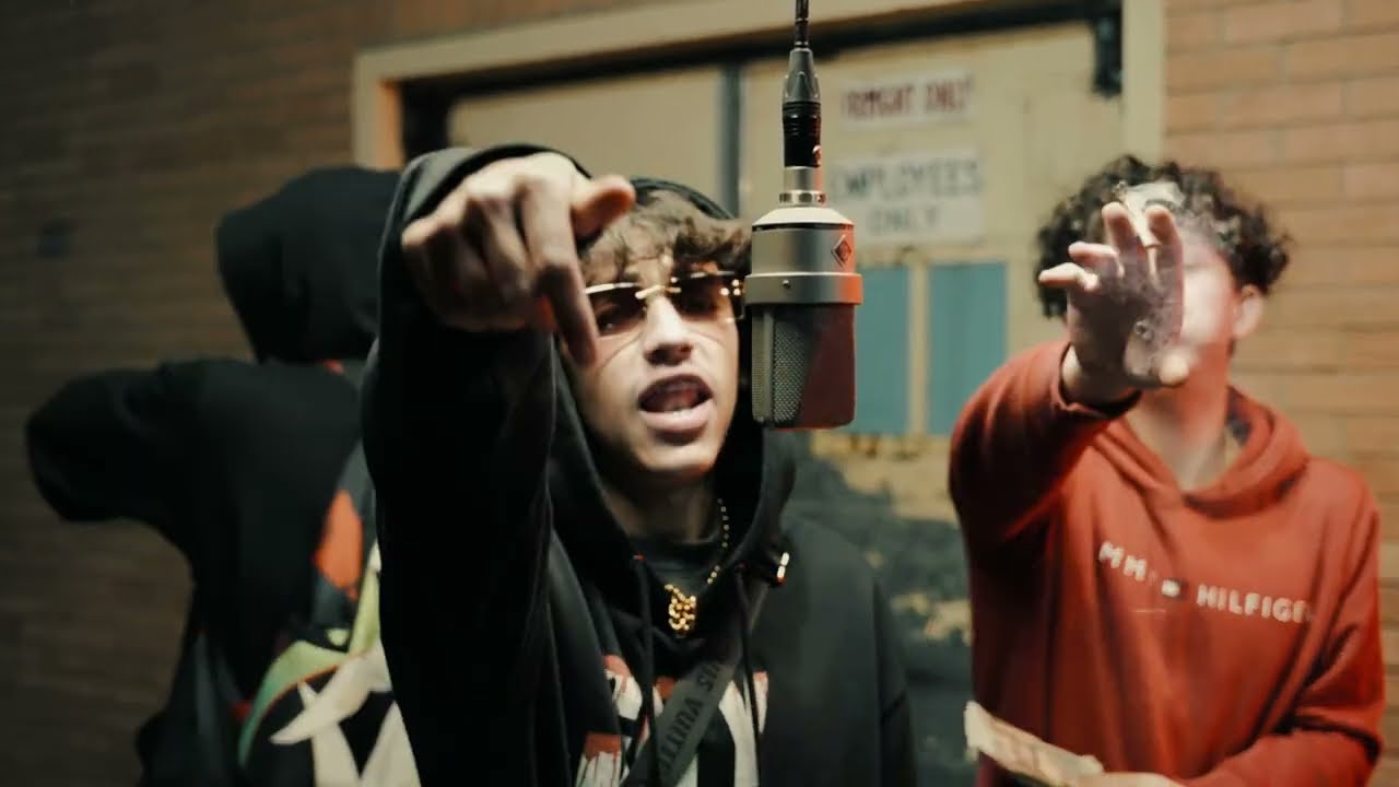 ONE PUFF - MOST HATED JTO (LIVE PERFORMANCE) adlı videoyu YouTube'da izle ONE PUFF - MOST HATED JTO (LIVE PERFORMANCE) adlı videoyu YouTube'da izle