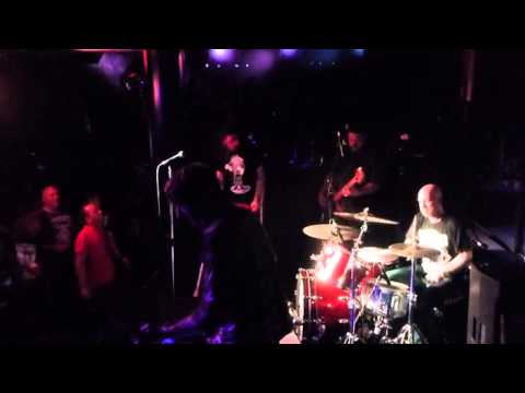 The Meanies - live @ The Roller Den, Sydney, 10 Oct 14, 3 of 3 sydney schneider