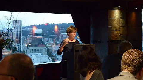 Doherty accepts Services Leadership Award