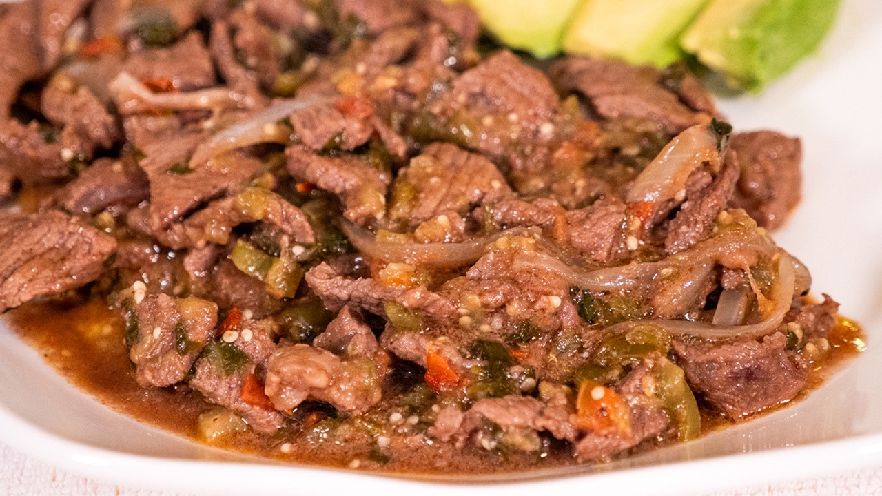 Nada Como un Bistec Entomatado Bien Casero
