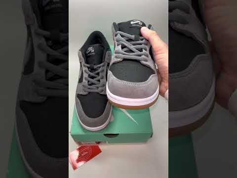 Nike SB Dunk Low Dark Grey Black Gum #hiphop #sneakers #мода #красота #nike #adidas