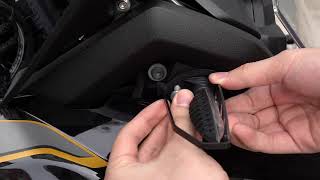 How to install The Turn Signal Light Protector Cover for BMW R1200GS 2013-2018