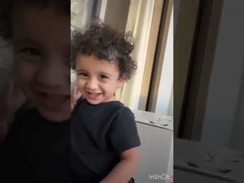 آرتام برا مهراد جم گریه میکنع آرتام دنیا جهانبخت مهرادجم بچه گریه دوری