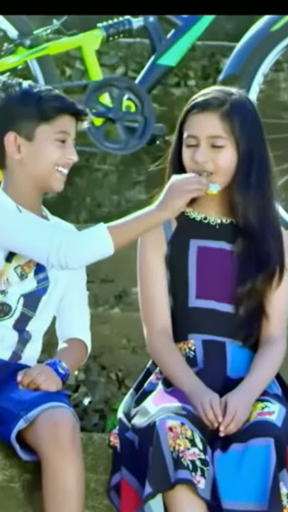 Gote Pencil Ku Bhangi Dehen Lekhiba Ye Loveship...Full Screen Status Video.com
