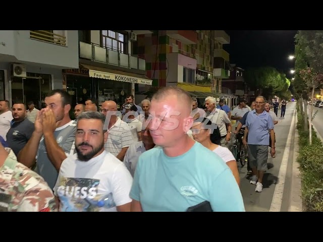 36 ditë protestë në Divjakë, banorët në shesh kundër reformës territoriale