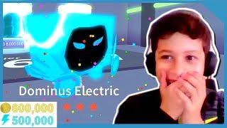 My Nephew Helps me Find Dominus Electric Pet!! - Roblox Pet Simulator