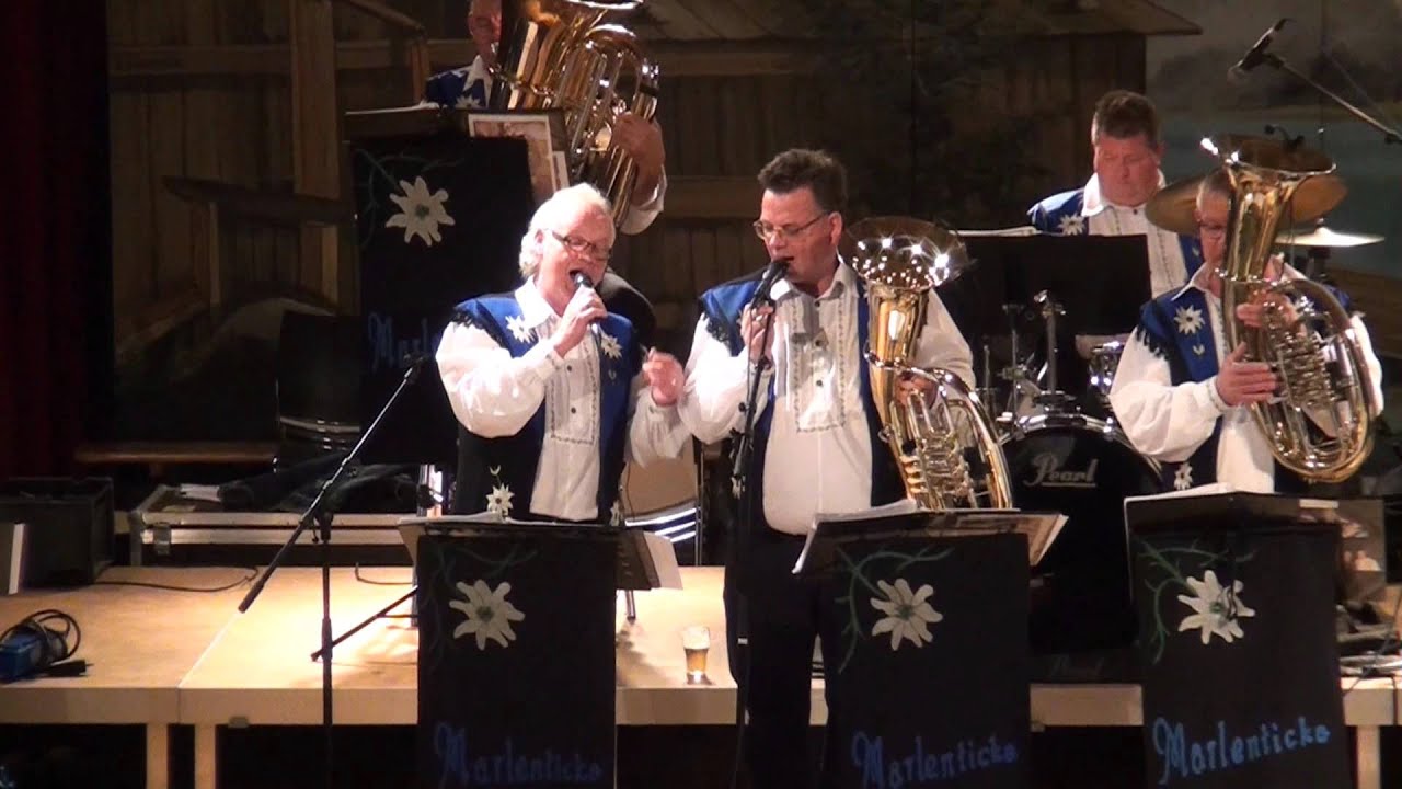 Blaaskapel Marlenticka uit Reijmerstok