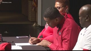 Early Signing Day coverage (6 p.m.)