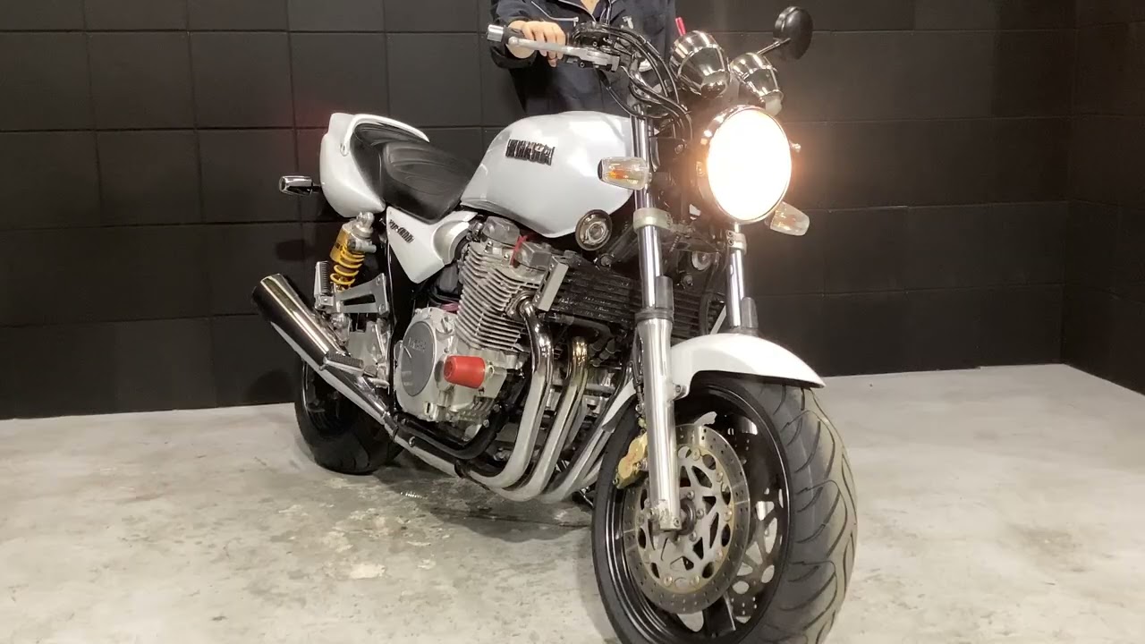 XJR1300 ビックネイキッドの定番！バランスの良い仕上がりで乗りやすい
