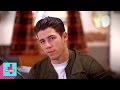 Capture de la vidéo Nick Jonas Talks His First Kiss | Star Stories