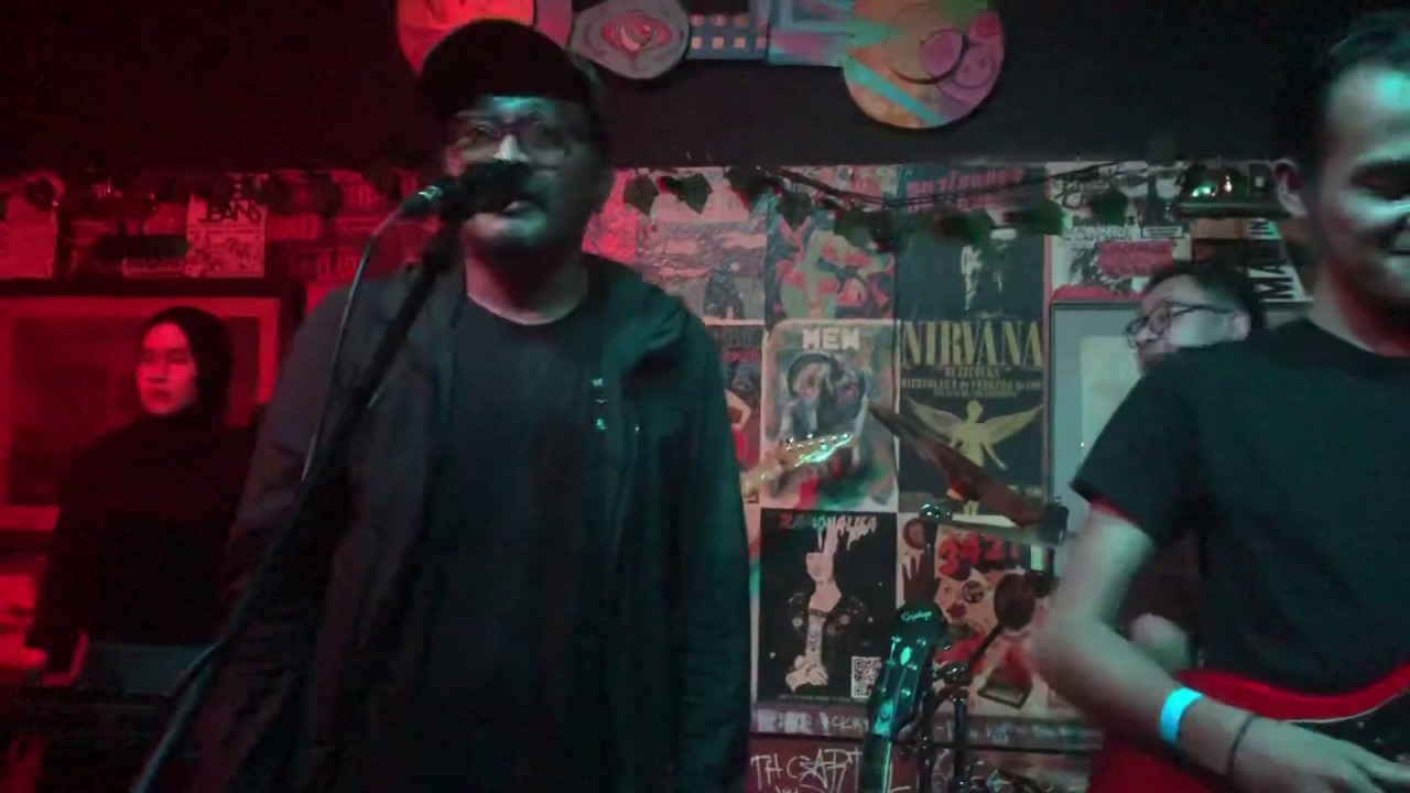 Sore - Apatis Ria (Live at Duck Down Bar, Jakarta 20/11/2019)