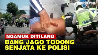 Pemuda Diduga Mabuk Ngamuk Ditilang saat Razia, Todongkan Senjata Tajam ke Polisi