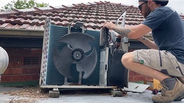 Repairing Daikin E1 Error