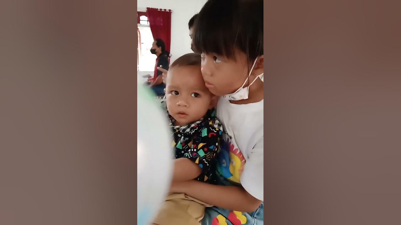 kesayangan Kaka Eca dan Kaka Evin - YouTube