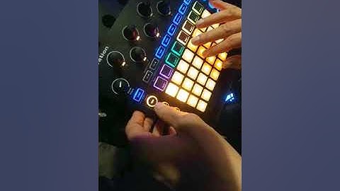 Novation Circuit - SIDECHAIN SYNTH TUTORIAL HOW TO SIDECHAIN YOUR SYNTH-