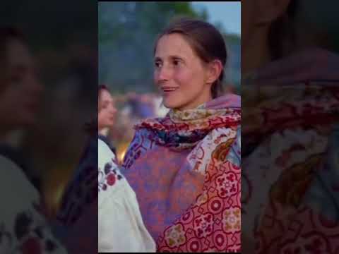 💫ГОВОРЯТ, ЛЮБОВЬ ВСТРЕЧАЕТСЯ НА КУПАЛЕ..