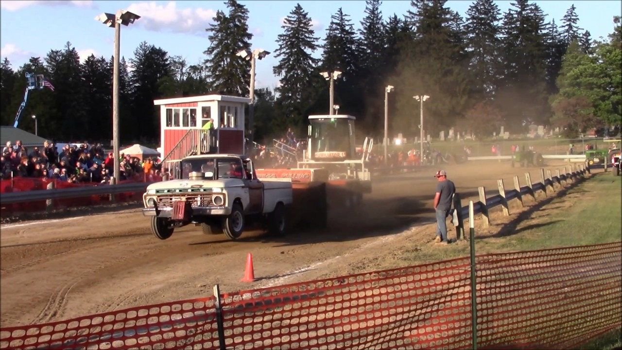 Camden truck pulls 2 wheel drive YouTube