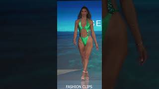 Alexia Balistreri In Slow Motion Miami Swim Week 2023 Mobile Version