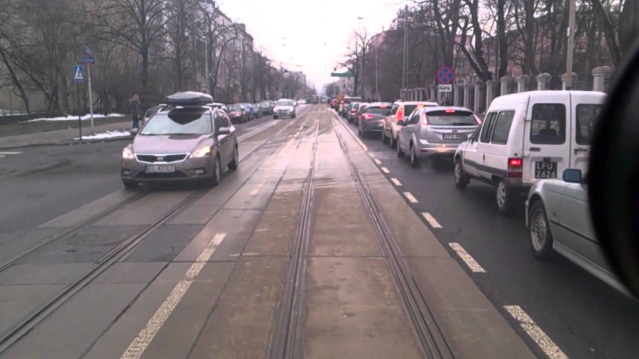 Linia 12 w Łodzi Stoki - Wyszyńskiego 2016