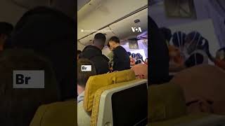 British Passenger Dies After Turbulence On Singapore Airlines Flight | Voa News