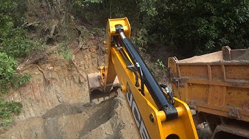 jcb 3cb super loading dirt inside view video