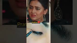 Pratha 🐍🐍 ki Daughter Prathna ka eyeliner tutorial #pratha #prathna #nagin6 #shorts