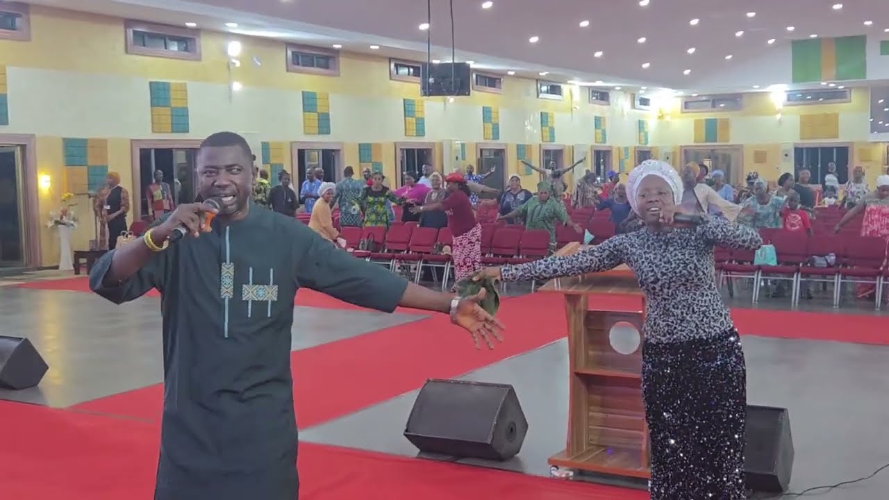 ELIJAH AKINTUNDE MINISTRATION AT END TIME HEAVENLY REVIVAL 