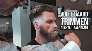Volle baard trimmen | Ducktail baardstijl | Blonde baard | Tino