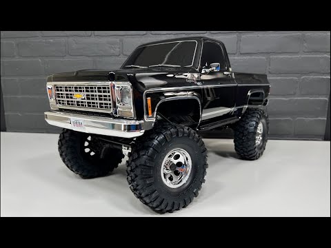 TRAXXAS TRX4 CHEVY K10 CHEYENNE UNBOXING ( BLACK )